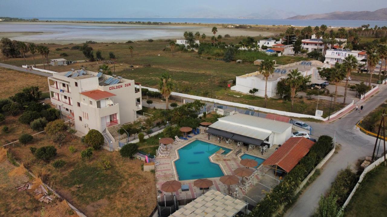 Golden Sun Lejlighedshotel Tigaki Eksteriør billede